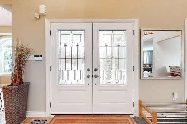 37 Nevada CRES, Vaughan, ON L6A 2V5