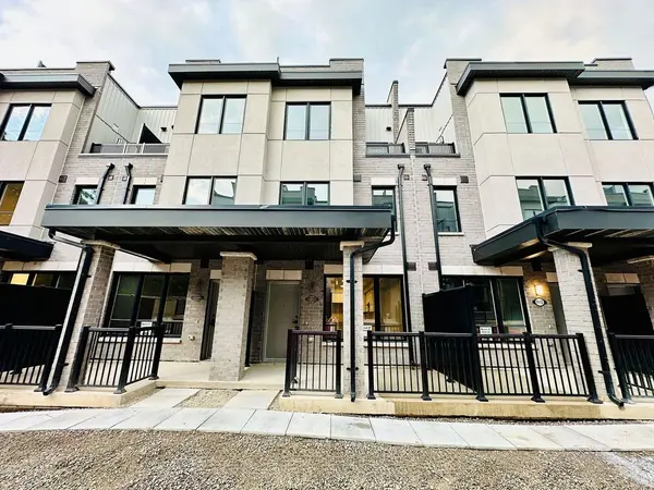 11 Baynes WAY #12, Bradford West Gwillimbury, ON L3Z 4M5