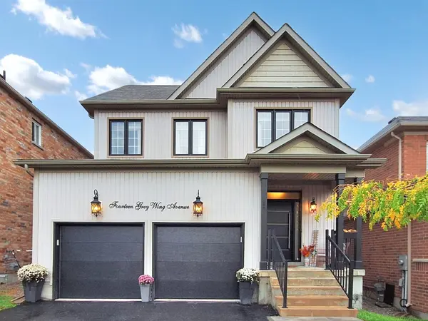 14 Grey Wing AVE, Georgina, ON L4P 0B7