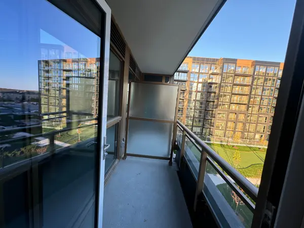 2343 Khalsa Gate #407, Oakville, ON L6M 4J2