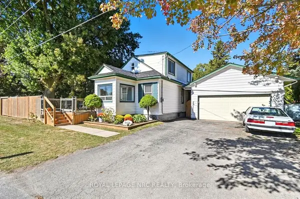 2459 Thompson RD, Niagara Falls, ON L2E 6S4