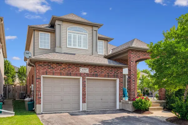 459 Townsend DR, Woolwich, ON N0B 1M0