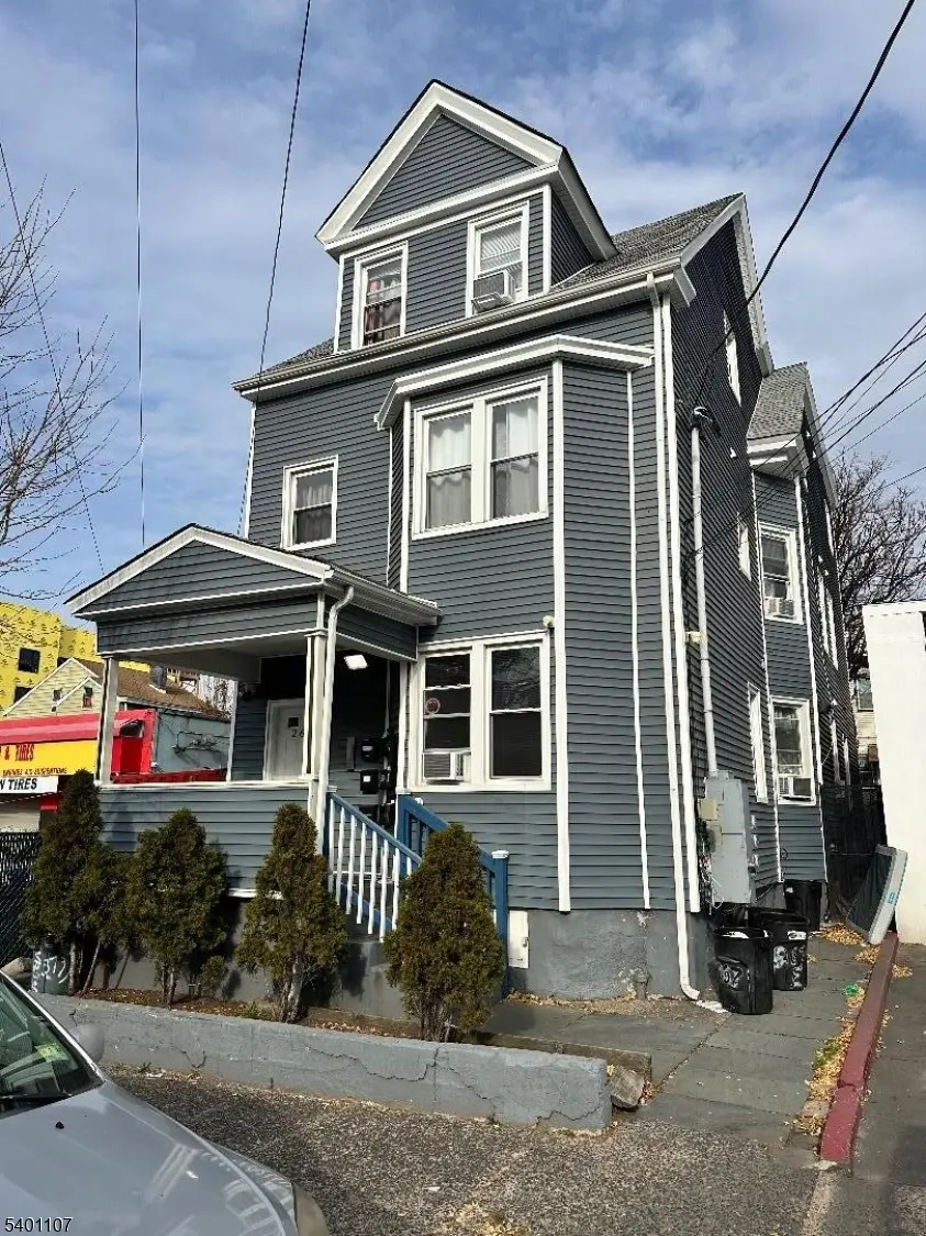 267 Ellison St, Paterson City, NJ 07501