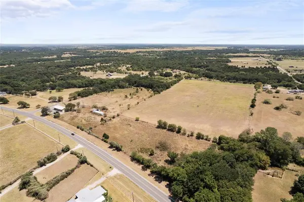 1800 County Road 415, Coyote Flats, TX 76031