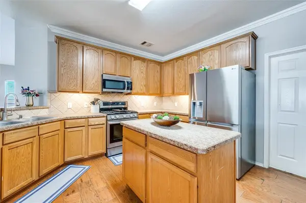 9900 HALF MOON Drive, Mckinney, TX 75072