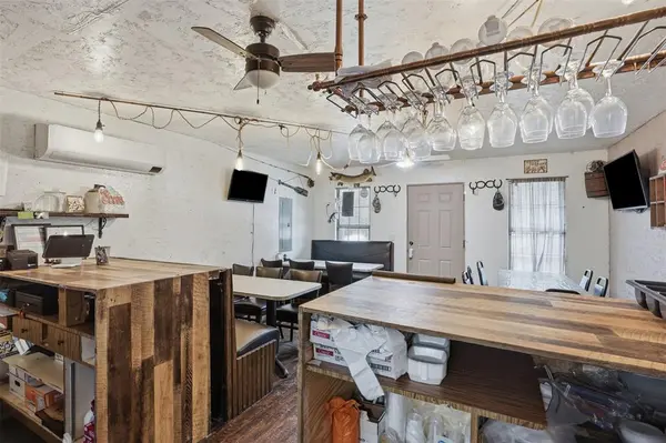 557 Farm to Market 3003, Graham, TX 76450