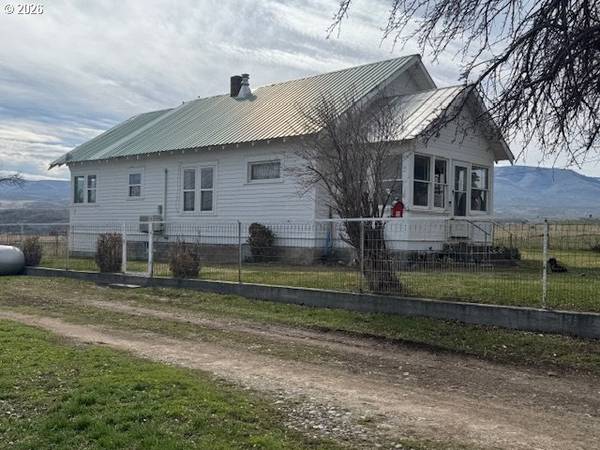 38901 HIGHWAY 86, Richland, OR 97870