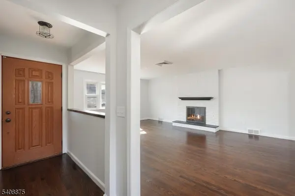 49 Overlook Rd, Morristown Town, NJ 07960