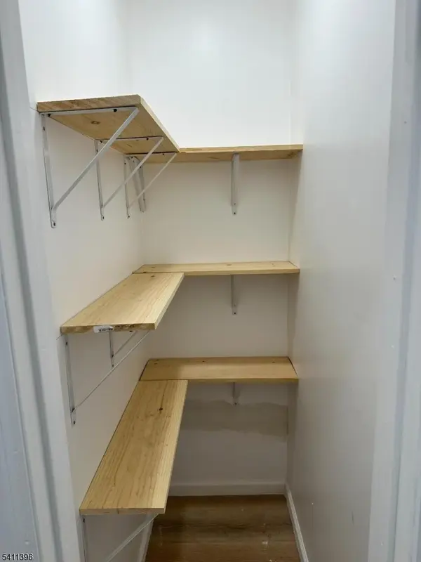 106 Mill St, Paterson City, NJ 07501