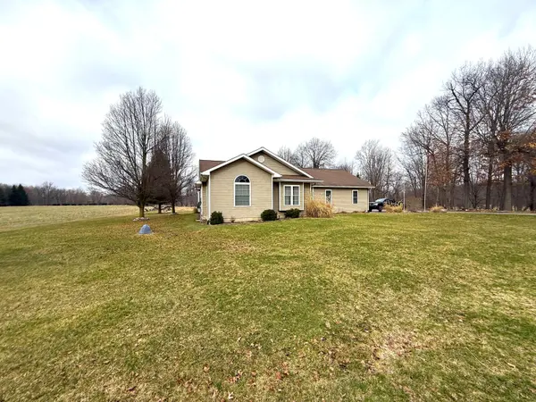 448 N Batavia RD, Batavia Twp, MI 49036