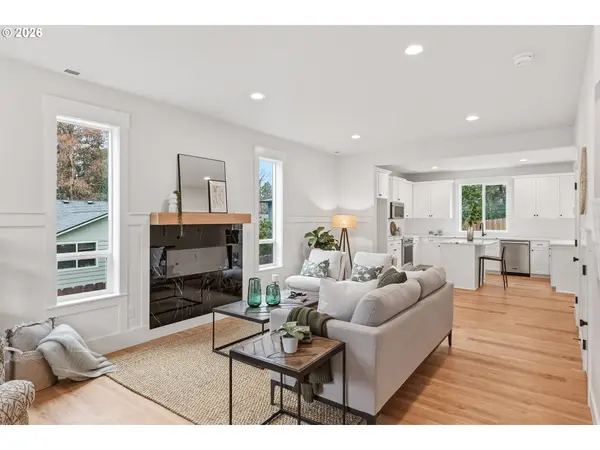 3911 SE INSLEY ST, Portland, OR 97202