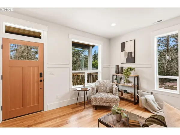 3911 SE INSLEY ST, Portland, OR 97202