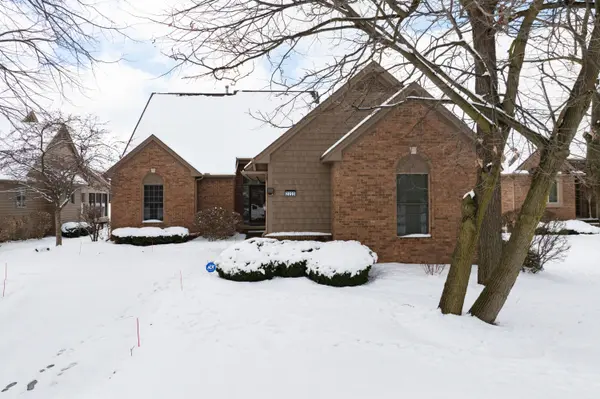 2222 Stonebridge DR N, Pittsfield Charter Twp, MI 48108