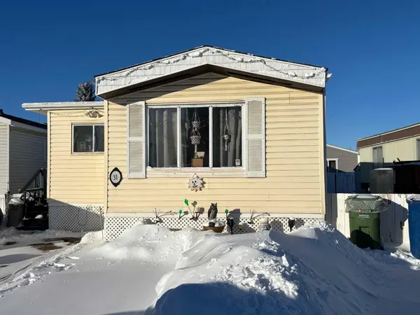 649 Main ST #31, Airdrie, AB T4B 1Z7