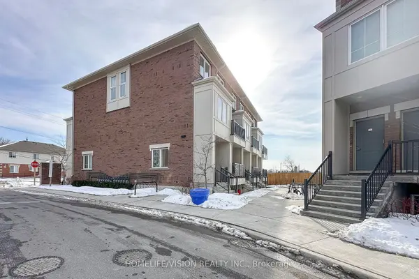 490 Beresford PATH #12, Oshawa, ON L1H 0B2