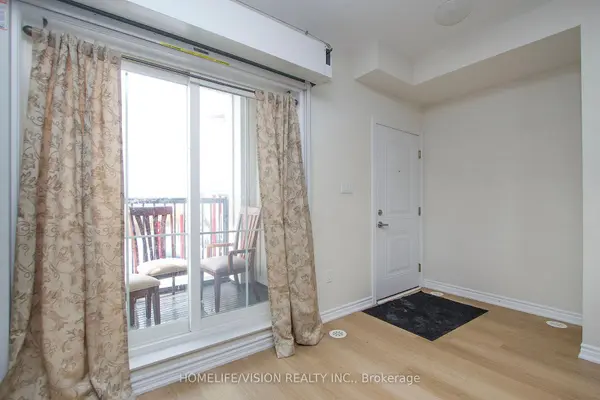 490 Beresford PATH #12, Oshawa, ON L1H 0B2