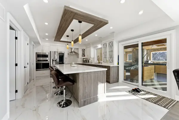 13 Blakely RD, Prince Edward County, ON K0K 1T0