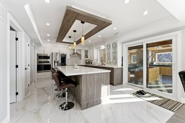 13 Blakely RD, Prince Edward County, ON K0K 1T0