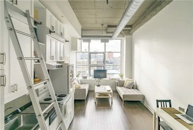 155 Dalhousie ST #906, Toronto C08, ON M5B 2P7