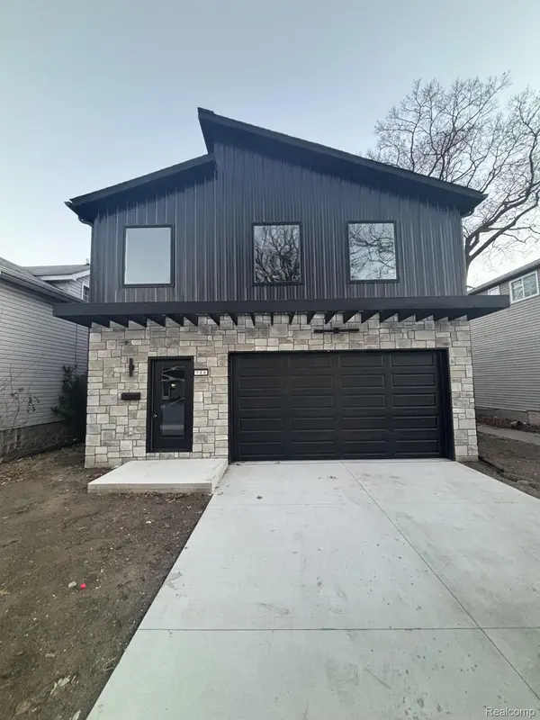 728 E Meyers AVE, Hazel Park, MI 48030