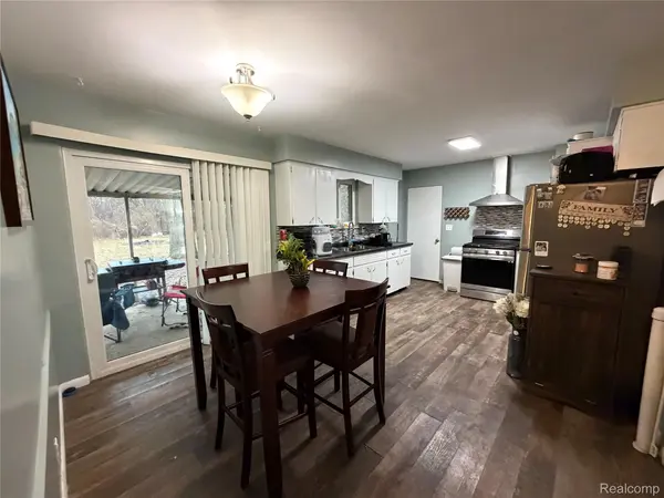 6644 Dorwood RD, Bridgeport Charter Township, MI 48601