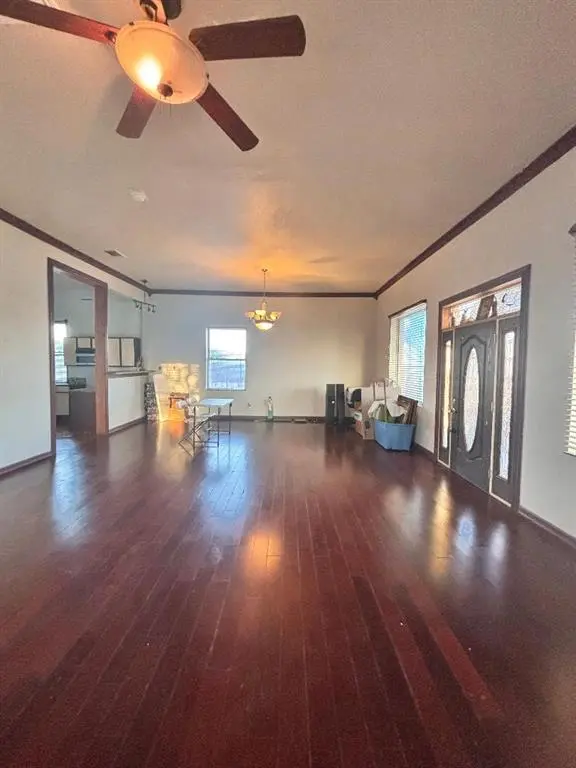 7508 Foster Drive, Lake Worth, TX 76135