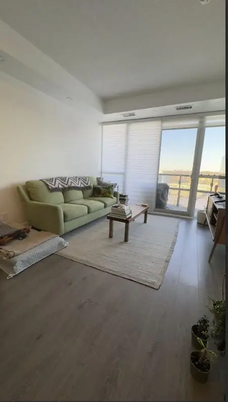 99 The Donway RD W #816, Toronto C13, ON M3C 0N8