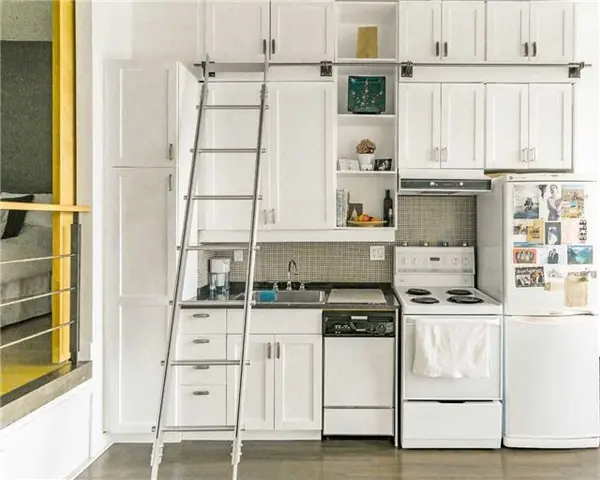 155 Dalhousie ST #906, Toronto C08, ON M5B 2P7