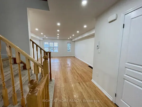 67 Magpie WAY, Whitby, ON L1N 0K7