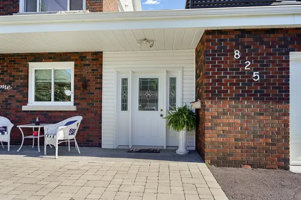 825 Joseph ST, Edwardsburgh/cardinal, ON K0E 1E0