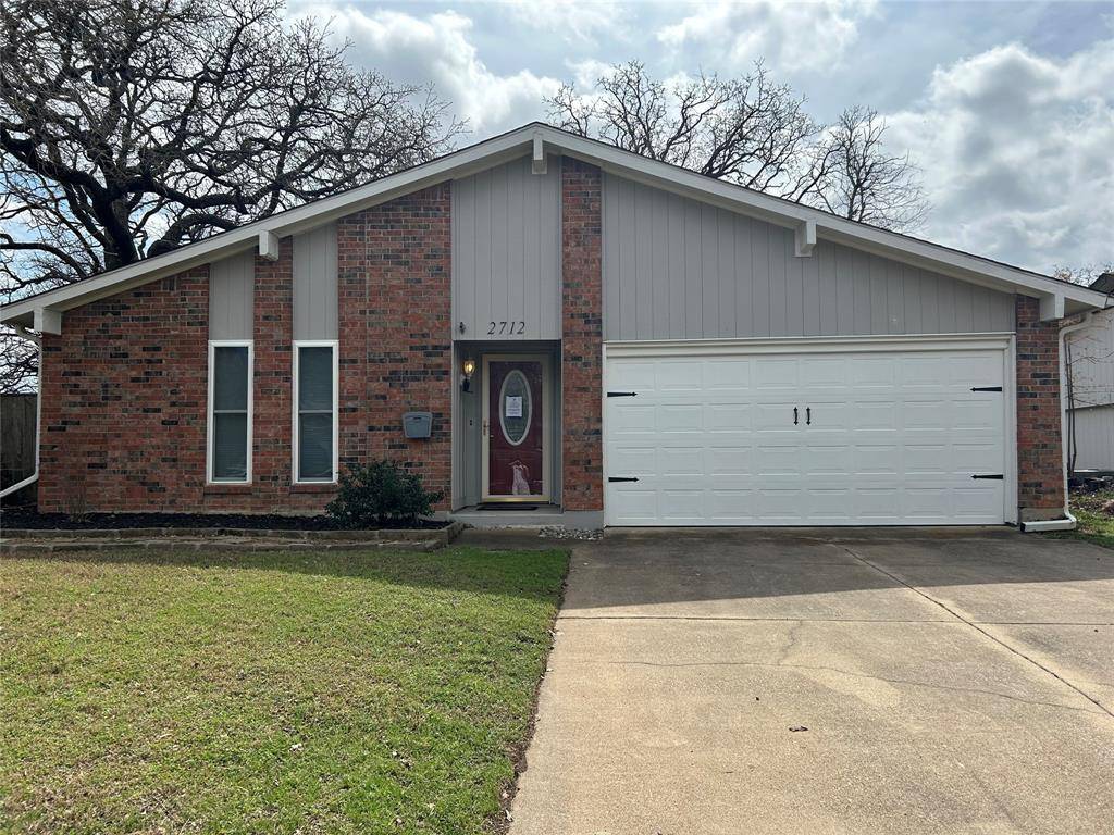 2712 Scenic Hills Drive, Bedford, TX 76021