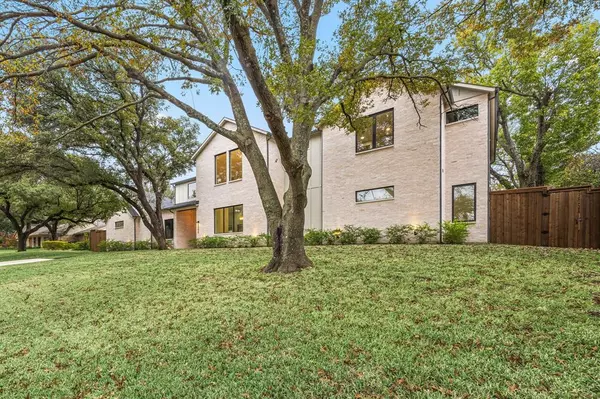 Dallas, TX 75244,4208 Allencrest Lane