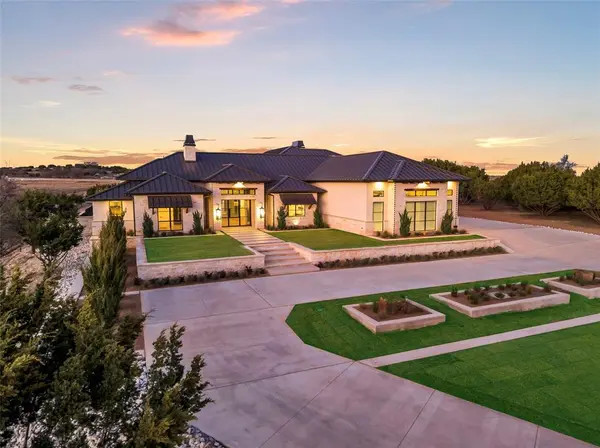 3117 Rio Grande Circle, Granbury, TX 76035