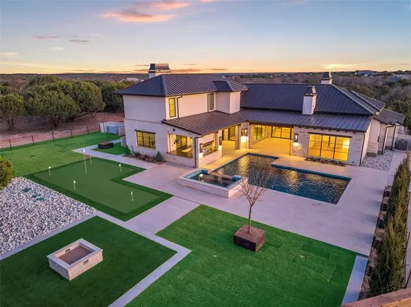 3117 Rio Grande Circle, Granbury, TX 76035