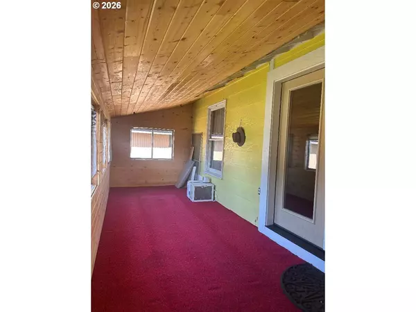 Halfway, OR 97834,238 DAWSON ST