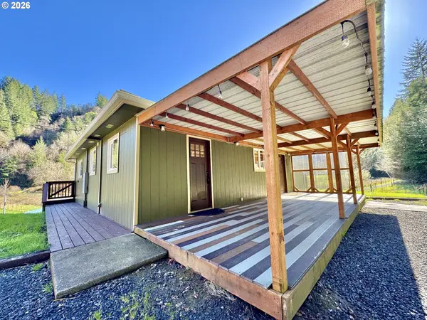 769 Deans Creek RD, Reedsport, OR 97467