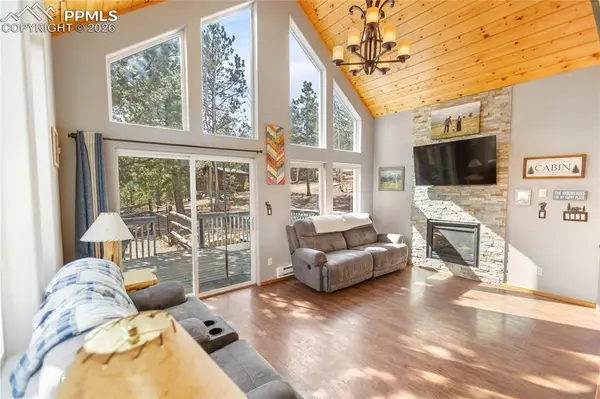 42 Potlatch TRL, Woodland Park, CO 80863