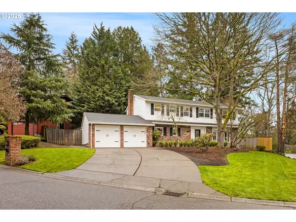 Lake Oswego, OR 97035,3 HOTSPUR ST