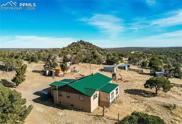 952 Twin Lakes RD, Walsenburg, CO 81089