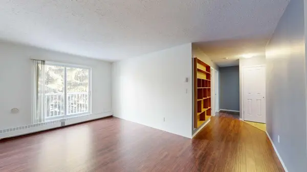 4808 45 ST #306, Stettler, AB T4K1A5