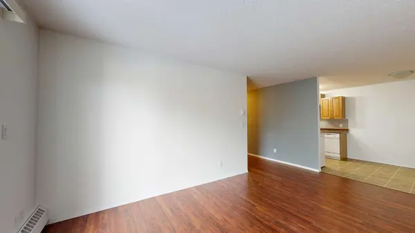 4808 45 ST #306, Stettler, AB T4K1A5