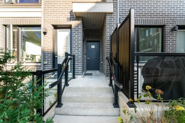 3476 Widdicombe WAY W #27, Mississauga, ON L5L 0B8