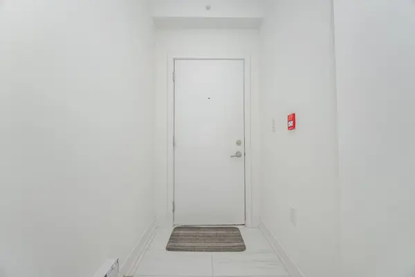 3476 Widdicombe WAY W #27, Mississauga, ON L5L 0B8