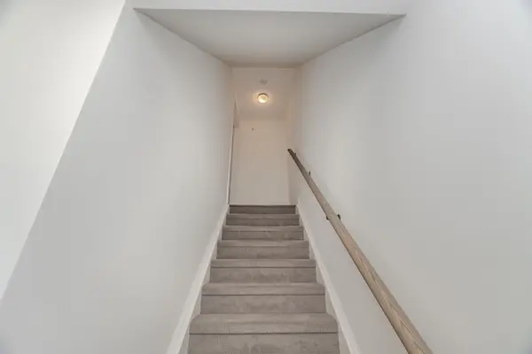 3476 Widdicombe WAY W #27, Mississauga, ON L5L 0B8