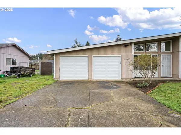 1760 BRYANT AVE, Cottage Grove, OR 97424