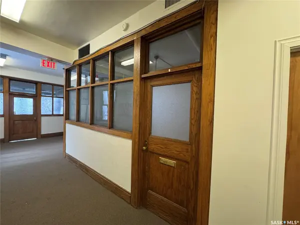 1855 Scarth STREET #105, Regina, SK S4P 2G9