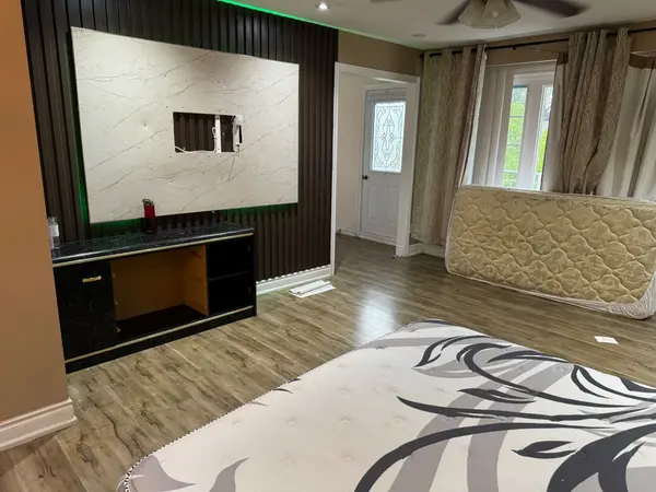 47 Madison ST, Brampton, ON L6S 3C4