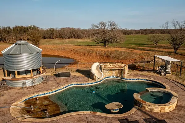 1951 Hamilton Road, Graham, TX 76450