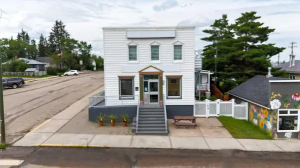 2124 20 ST, Delburne, AB T0M 0V0