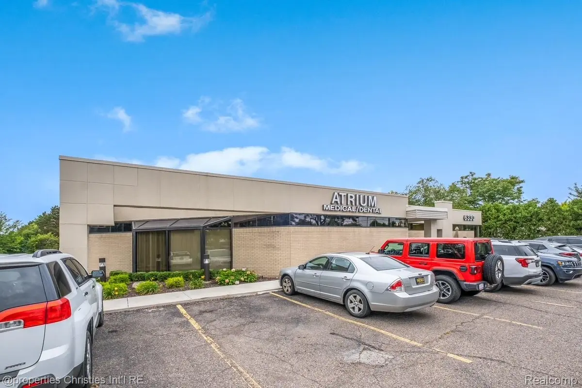6330 Orchard Lake RD #110, West Bloomfield Charter Township, MI 48322